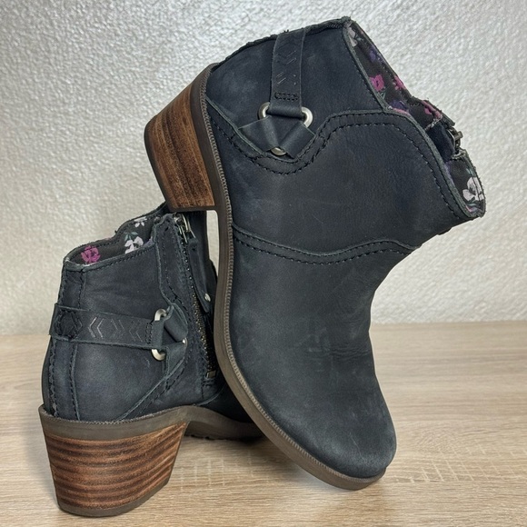 Teva Foxy Women 6.5 Black Nubuck Leather Ankle Boots - Picture 13 of 13